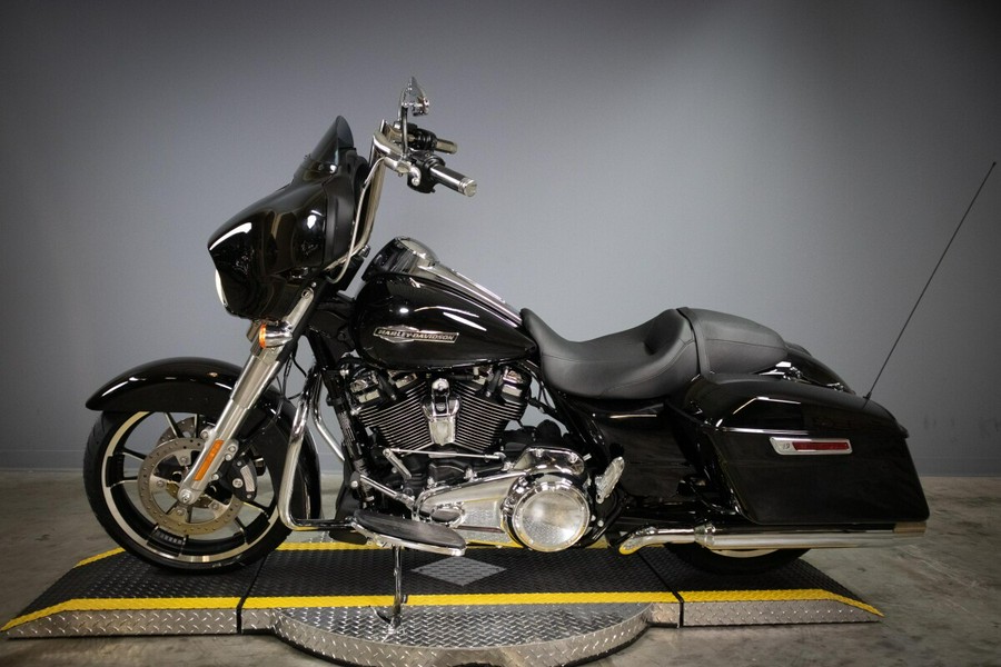 2023 Harley-Davidson Street Glide