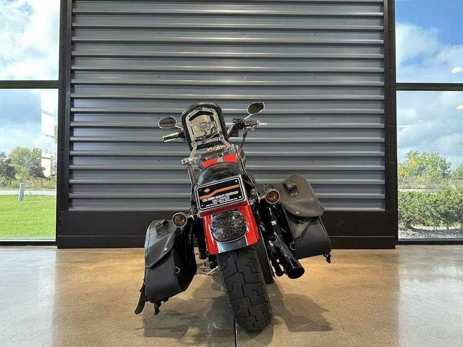 2006 Harley-Davidson® XL1200C - Sportster® 1200 Custom