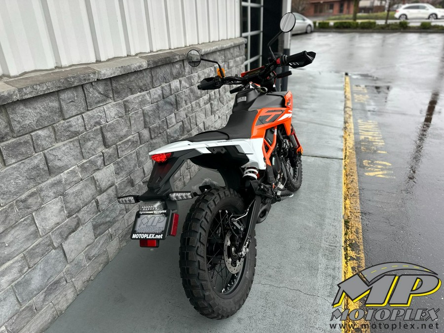 2025 KTM 390 Enduro R
