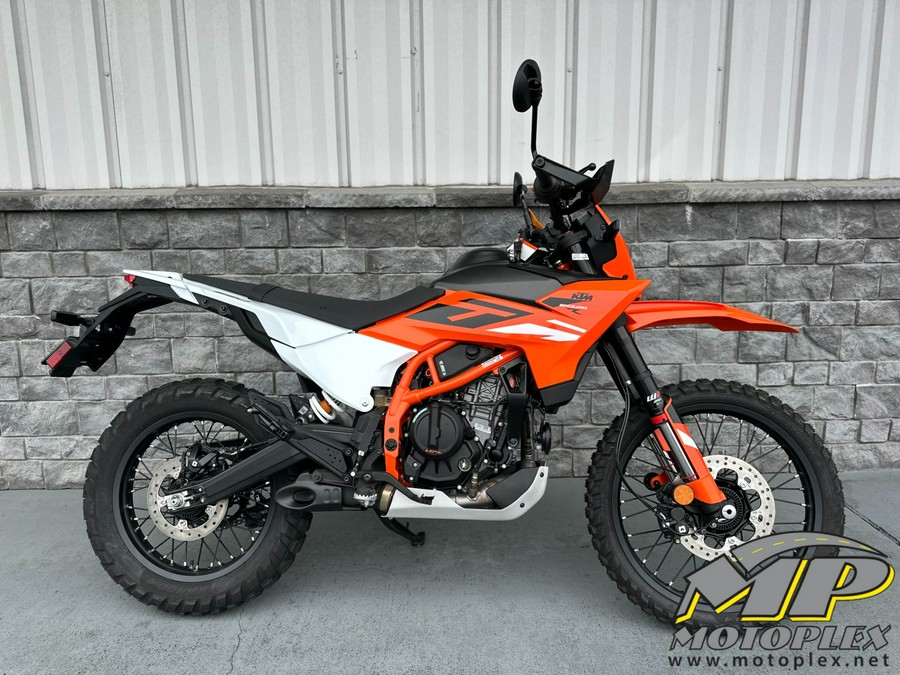 2025 KTM 390 Enduro R