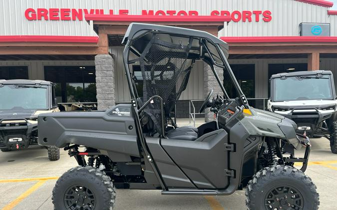 2026 Honda Pioneer 700 Deluxe