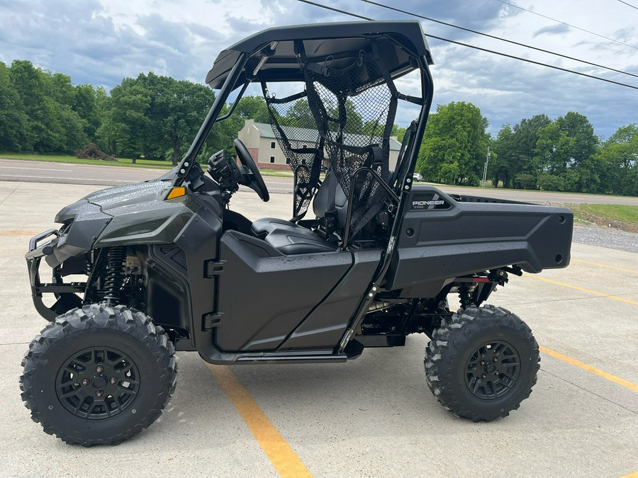 2026 Honda Pioneer 700 Deluxe