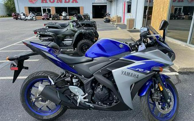 2015 Yamaha YZF-R3