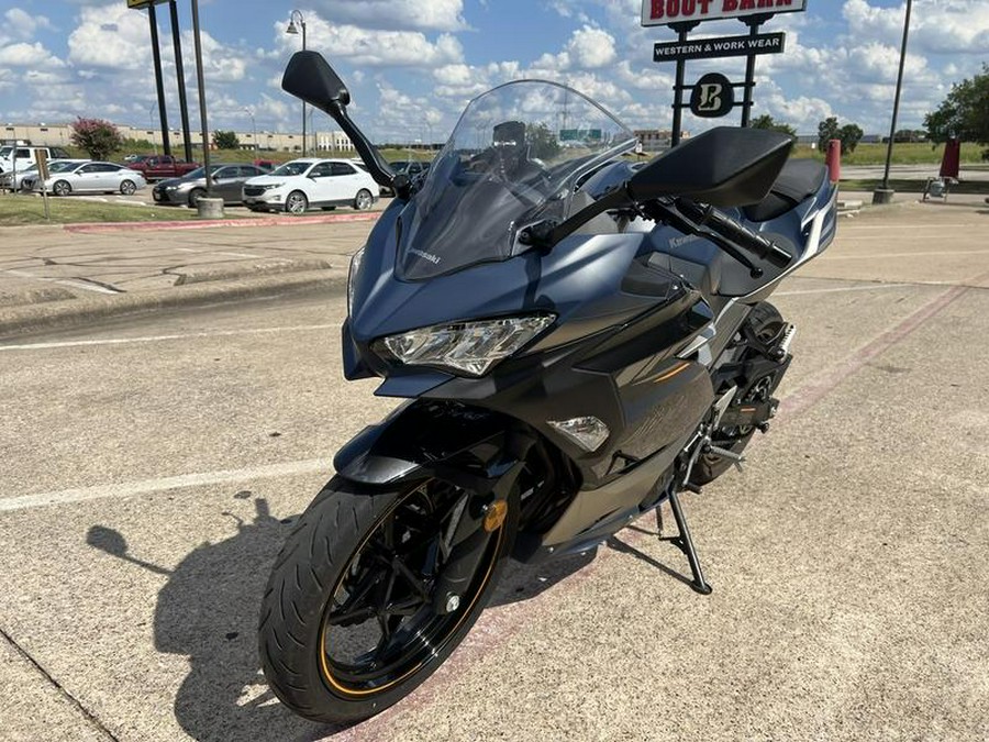 2023 Kawasaki Ninja® 400 Metallic Magnetic Dark Gray/Twilight Blue