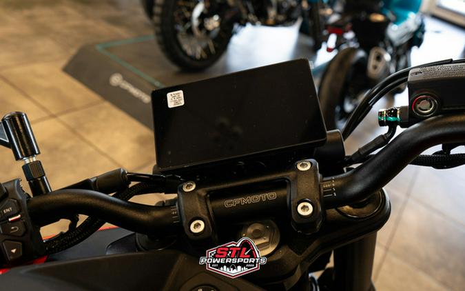 2025 CFMOTO NK 300