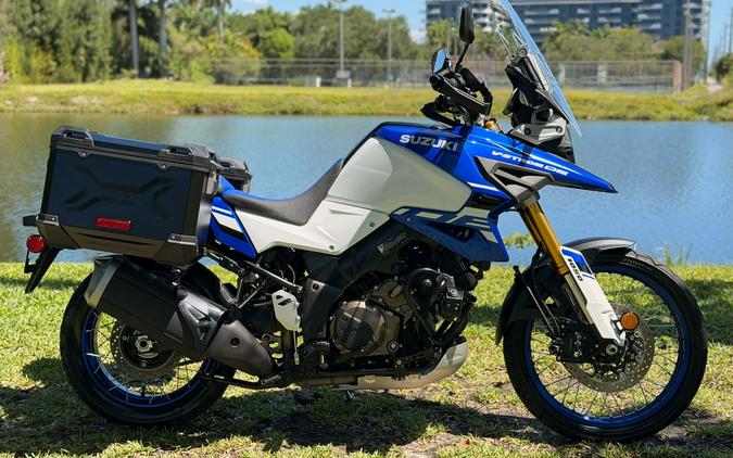 2024 Suzuki Motor of America Inc. V-Strom 1050DE Adventure