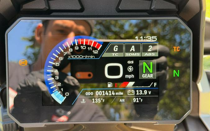 2024 Suzuki Motor of America Inc. V-Strom 1050DE Adventure