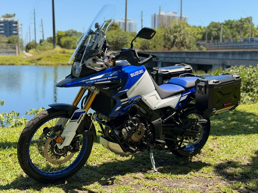 2024 Suzuki Motor of America Inc. V-Strom 1050DE Adventure
