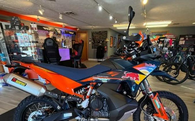 2027 KTM 890 Adventure R Rally