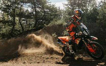 2027 KTM 890 Adventure R Rally