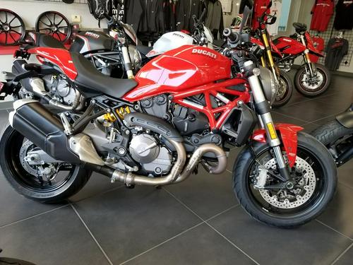 2020 Ducati Monster 821 Stealth Review (15 Fast Facts)