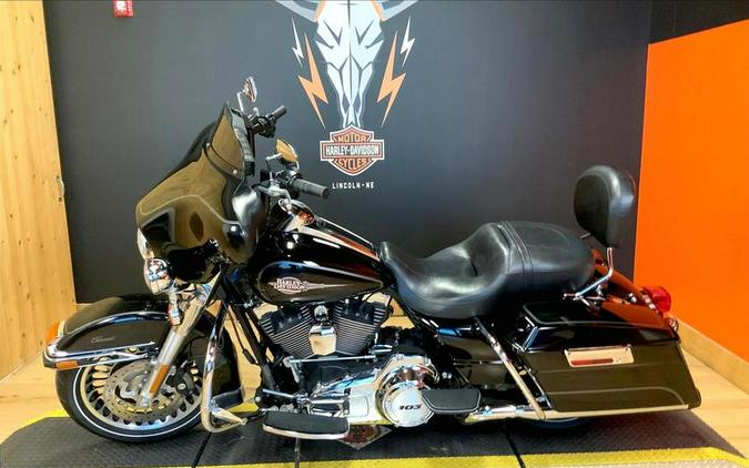 2012 Harley-Davidson® FLHTC103