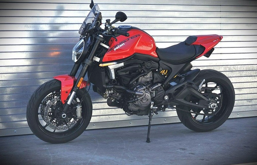 2022 Ducati MONSTER PLUS