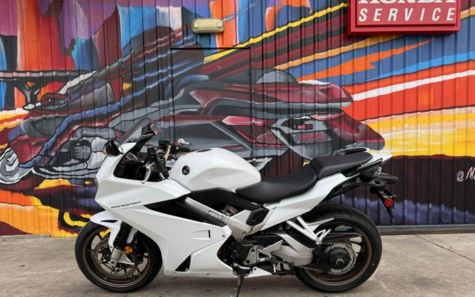 2014 Honda® Interceptor