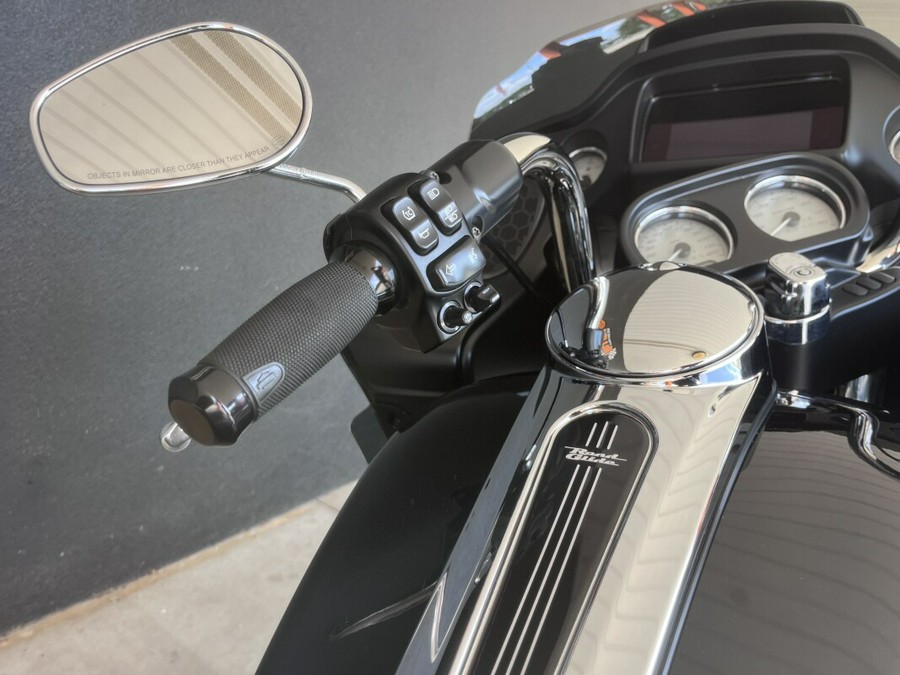 FLTRX 2021 Road Glide®