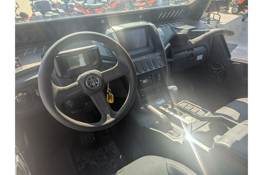 2022 Yamaha Wolverine RMAX4 1000 XT-R