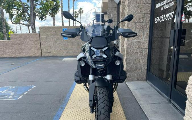 2026 BMW R1300GS Inventory - Get 3.9% APR financing or up to $1,500 off MSRP on select 2026 models*
