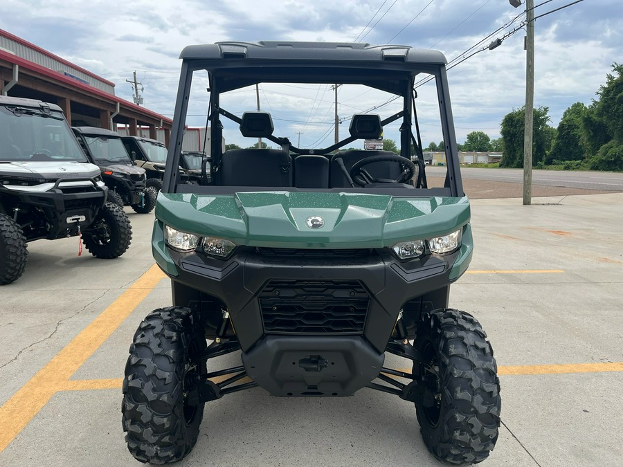 2026 Can-Am Defender HD7