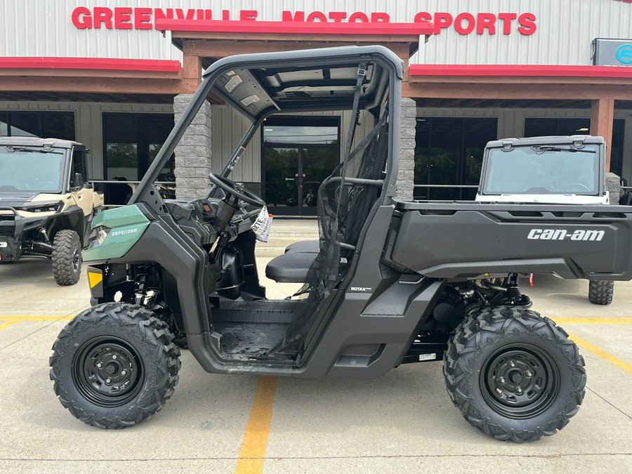 2026 Can-Am Defender HD7