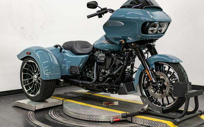 2023 Harley-Davidson Road Glide 3 Trike First Look [5 Fast Facts]