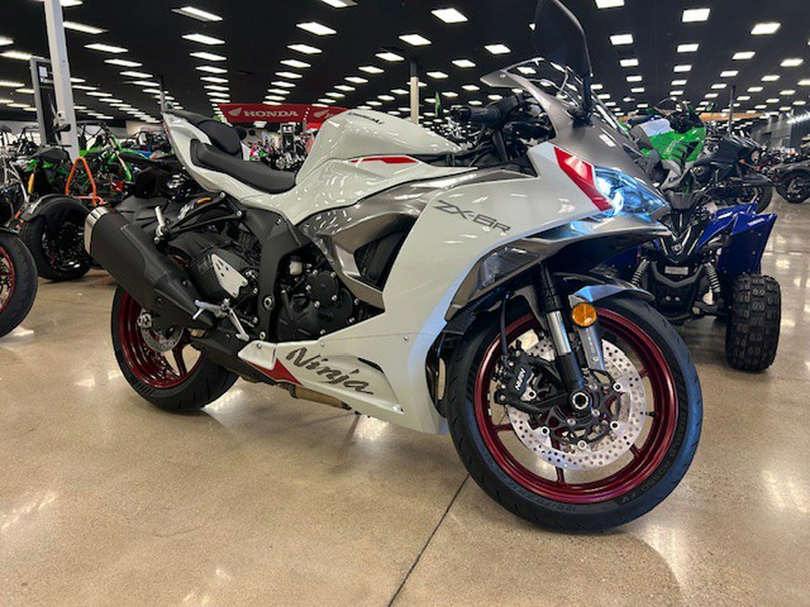 2025 Kawasaki NINJA ZX6R ABS