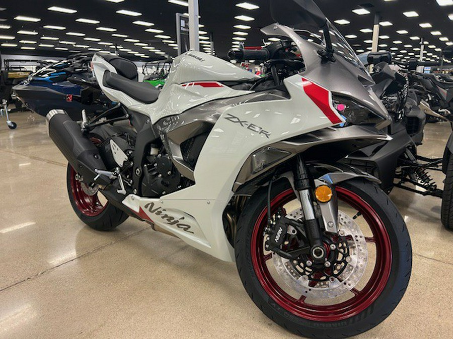 2025 Kawasaki NINJA ZX6R ABS