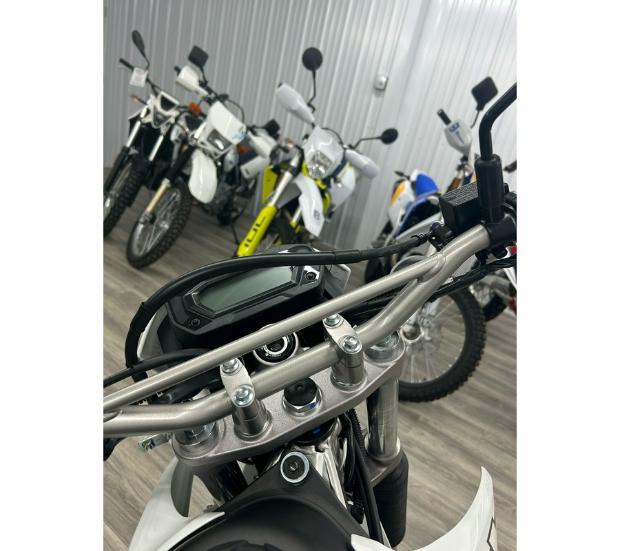 2026 Kawasaki KLX® 230 S
