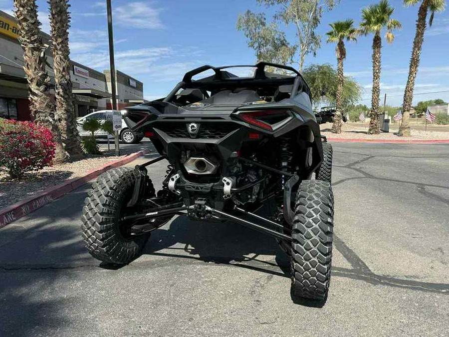 2026 Can-Am® Maverick R MAX X rc With Smart-Shox