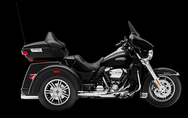 2020 Harley-Davidson® Tri Glide® Ultra Vivid Black