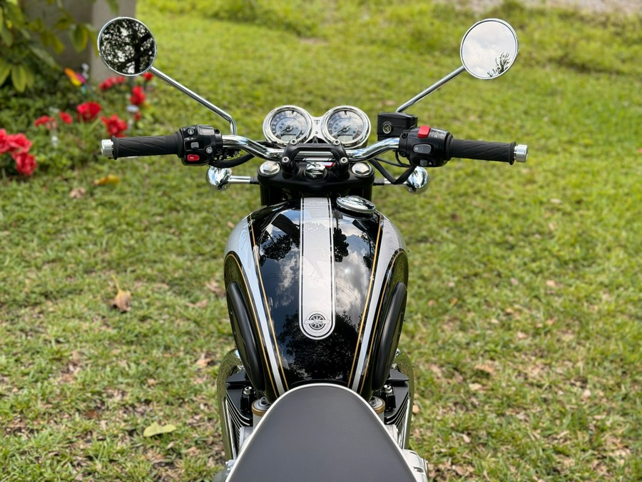 2025 Triumph Bonneville T120