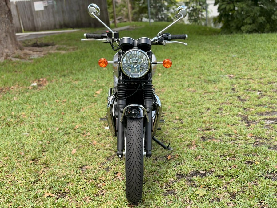 2025 Triumph Bonneville T120