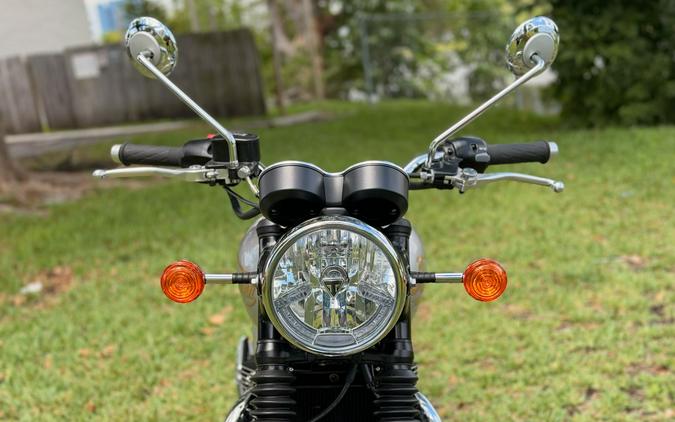 2025 Triumph Bonneville T120