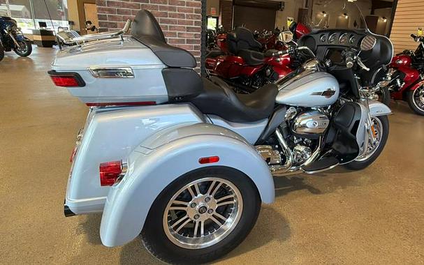 2023 Harley-Davidson® FLHTCUTG - Tri Glide® Ultra