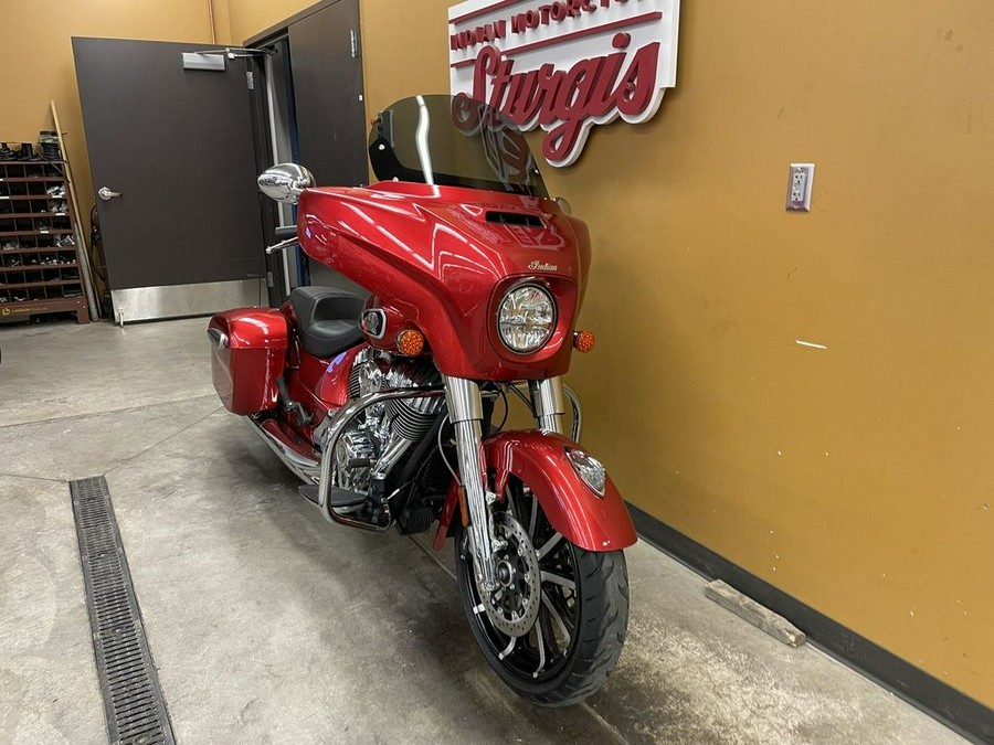 2019 Indian Motorcycle® Chieftain® Limited Ruby Metallic