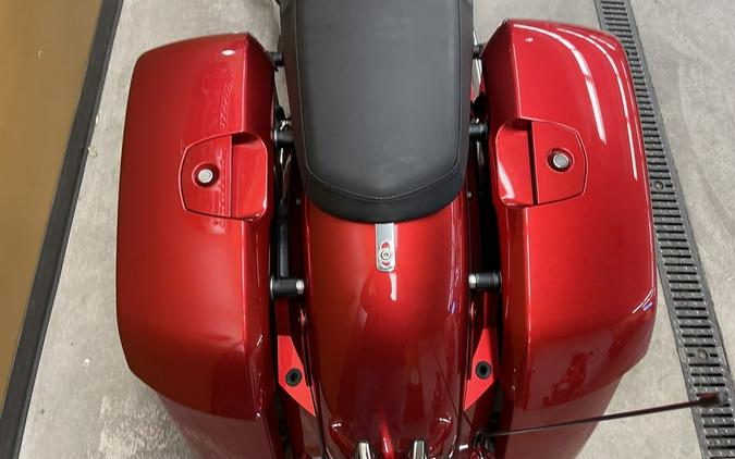 2019 Indian Motorcycle® Chieftain® Limited Ruby Metallic