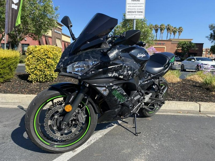 2019 Kawasaki Ninja® 650 ABS Metallic Spark Black