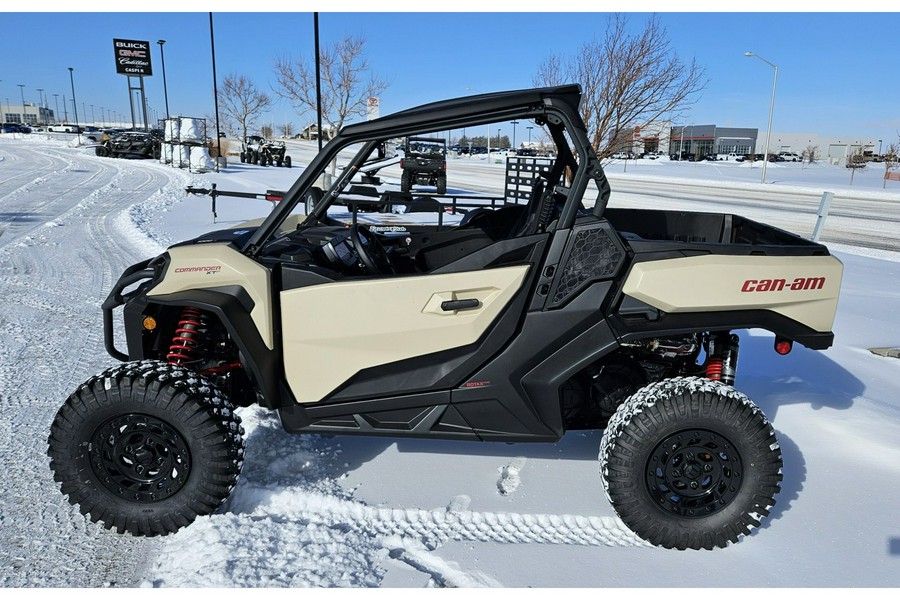 2024 Can-Am Commander XT-P 1000R Tan & Black