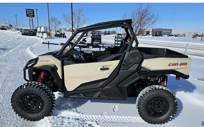 2024 Can-Am Commander XT-P 1000R Tan & Black