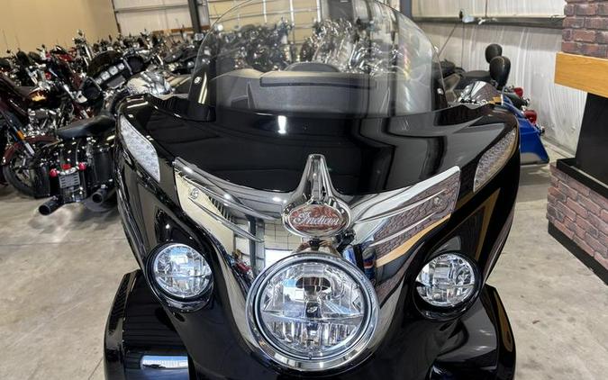 2017 Indian Motorcycle® Roadmaster® Thunder Black