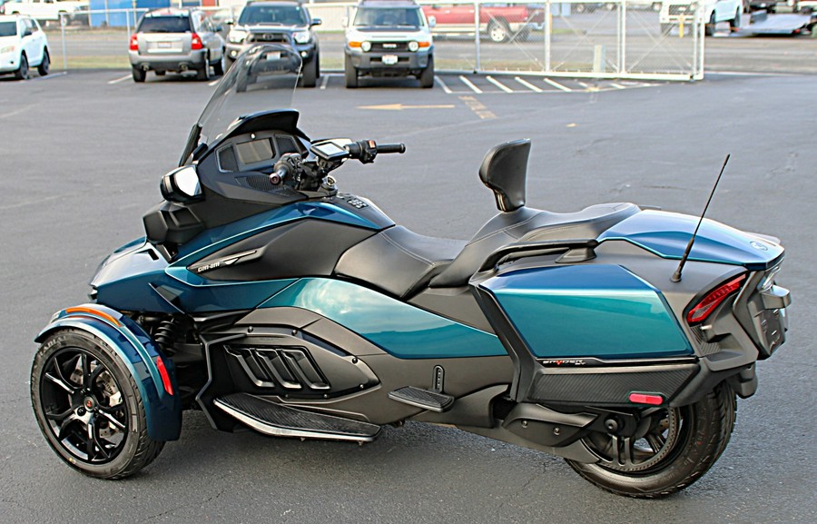 2021 Can-Am Spyder RT