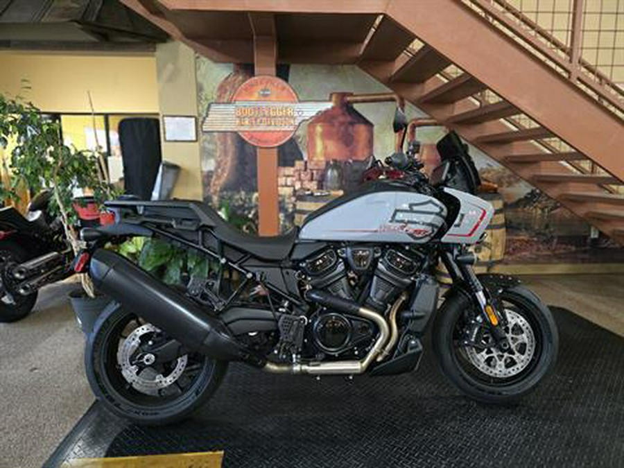 2025 Harley-Davidson Pan America® 1250 ST