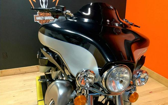 2012 Harley-Davidson® FLHTK - Electra Glide® Ultra Limited