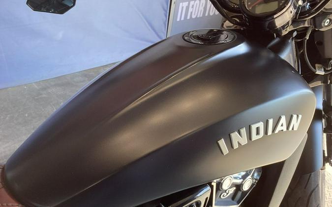 2018 Indian Motorcycle® Scout® Bobber ABS Thunder Black Smoke