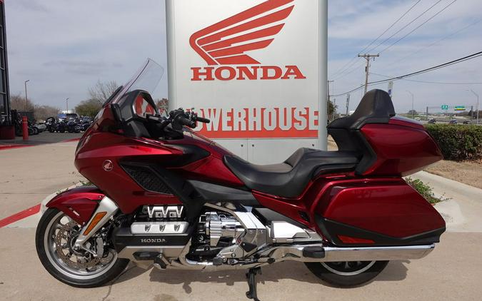 2019 Honda® Gold Wing Tour Automatic DCT Candy Ardent Red