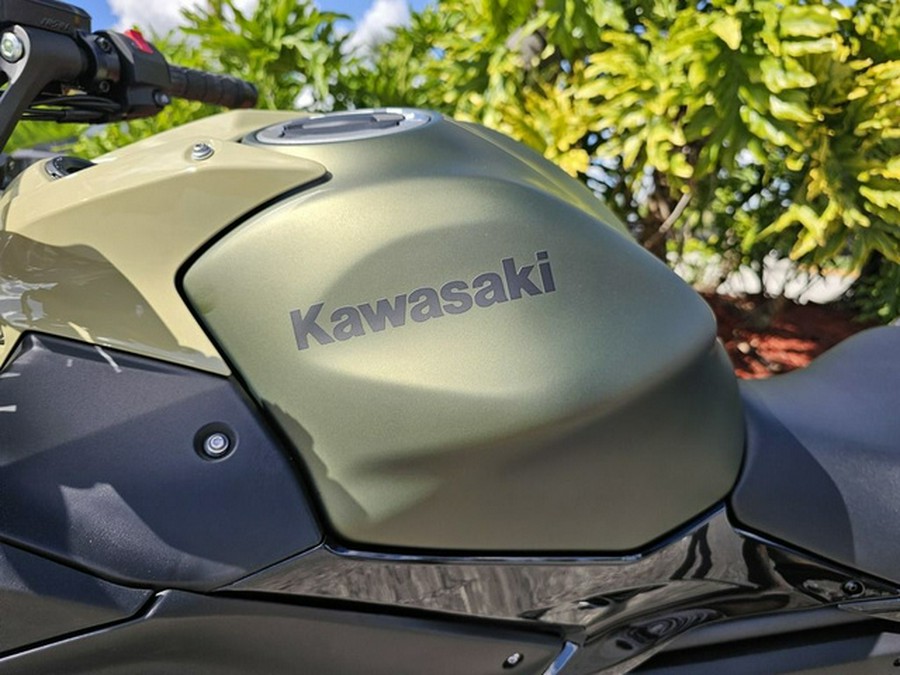 2024 Kawasaki Ninja 650 Metallic Covert Green/Metallic Spark Bl Metallic Matte Dark GrayMetallic Spark