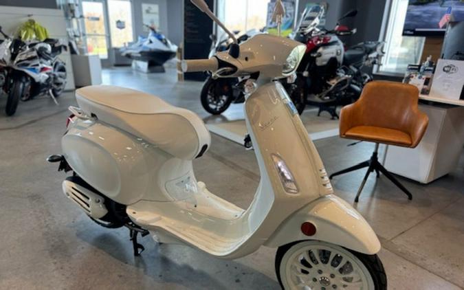 2023 Vespa Sprint 150 Justin Bieber X Vespa 150