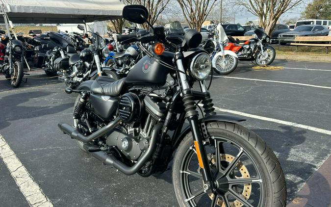 2022 Harley-Davidson Iron 883 Review [Air-Cooled Sportster]