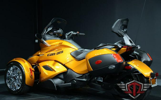 2014 Can-Am Spyder ST Limited SE5