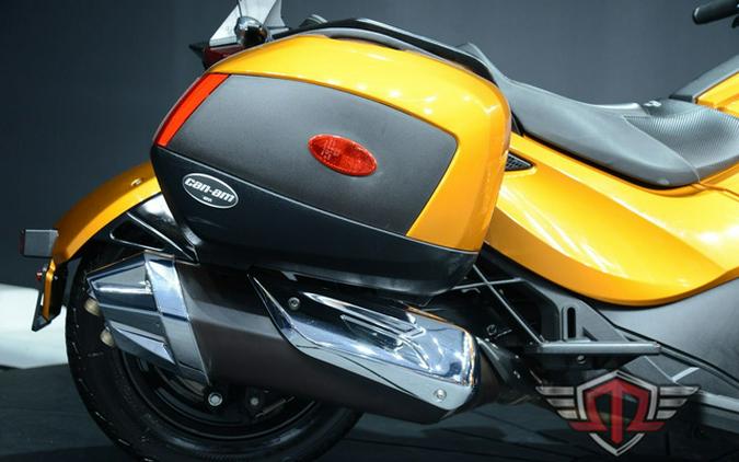 2014 Can-Am Spyder ST Limited SE5