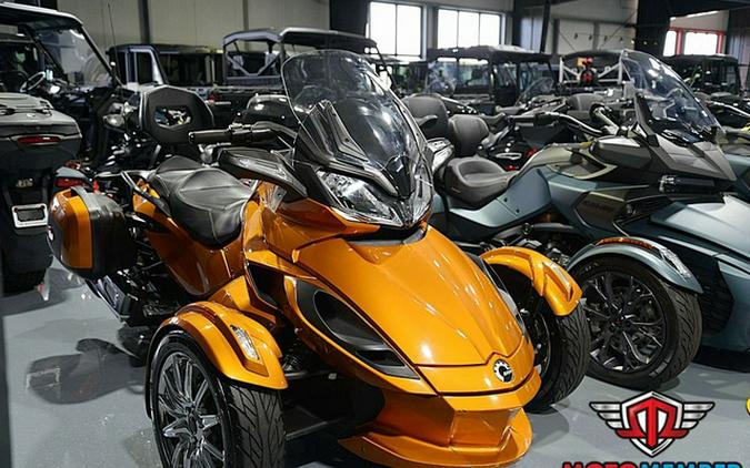 2014 Can-Am Spyder ST Limited SE5